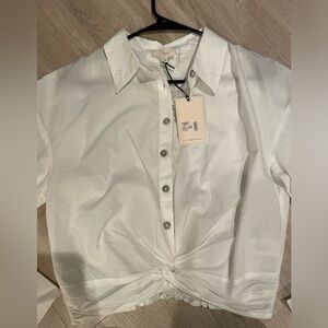 Women’s White Button Up Blouse - M